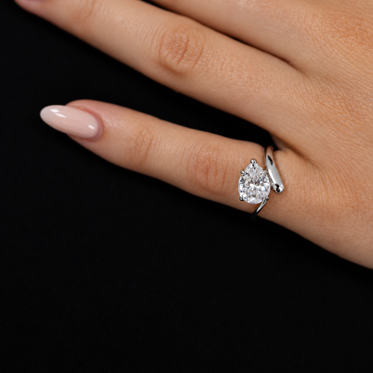 Lina Pinky Ring